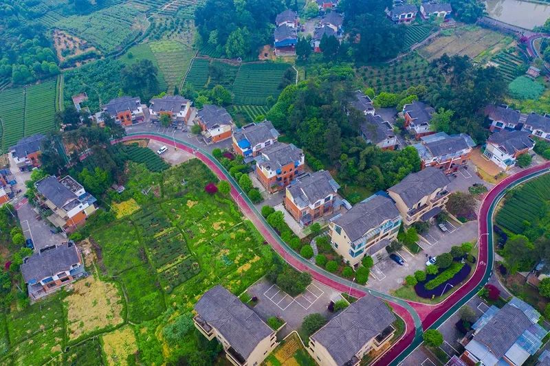 江浙一帶的發(fā)展證明：城鄉(xiāng)融合是鄉(xiāng)村振興的唯一路徑！