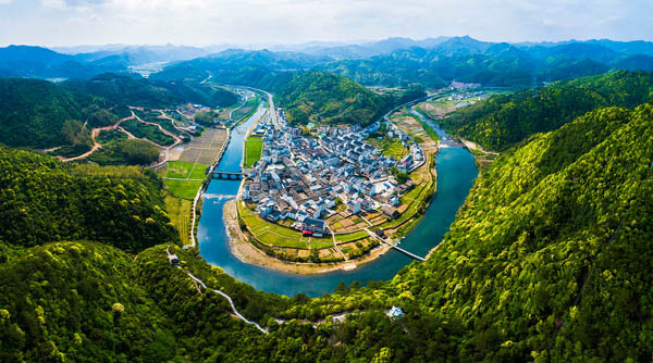 農(nóng)業(yè)農(nóng)村部、住建部發(fā)文：創(chuàng)建示范美麗宜居村莊1500個(gè)左右 涉及垃圾收運(yùn)、污水治理等領(lǐng)域！