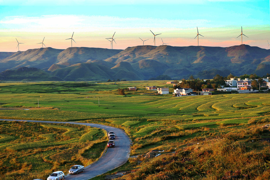 貴州：深入貫徹落實(shí)綠色產(chǎn)業(yè)指導(dǎo)目錄，開(kāi)展綠色低碳示范建設(shè)，持續(xù)發(fā)布大生態(tài)工程包