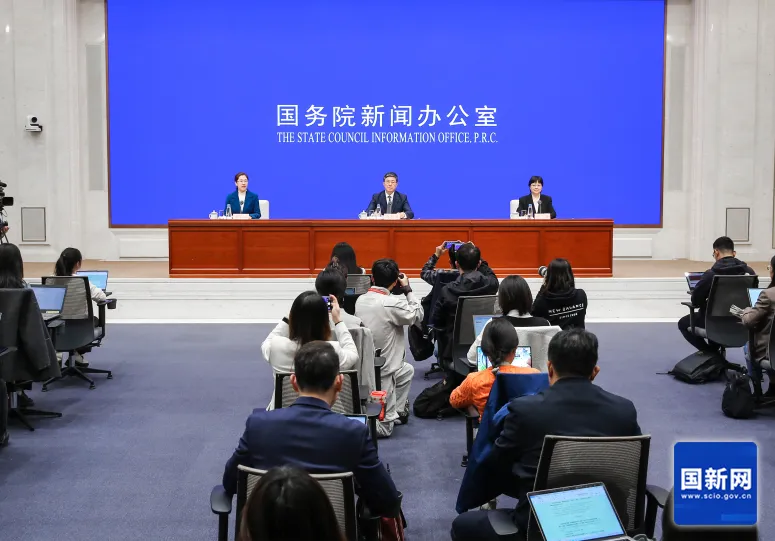 工信部：預(yù)計(jì)全年環(huán)保裝備制造業(yè)的總產(chǎn)值近萬億元